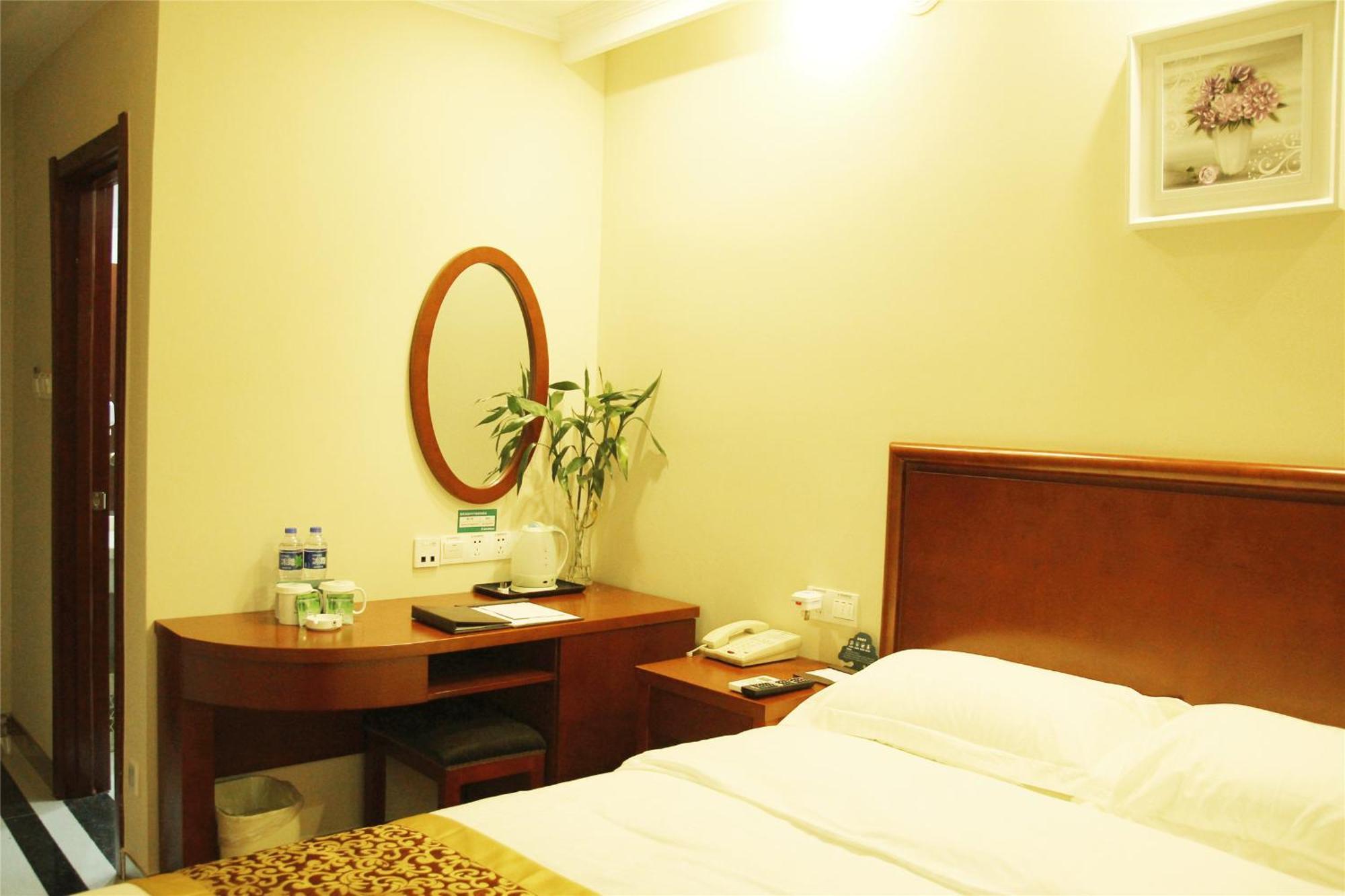 Greentree Inn Anhui Huaibei Renmin Road Business Hotel Exterior photo